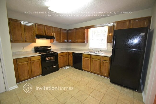 Foto del edificio - 4902 Muirwood Dr