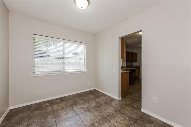 Foto del edificio - 3705 Huckleberry Dr