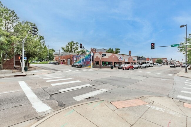 Photo - Beautiful 3 Bedroom Apartment | Downtown Benson