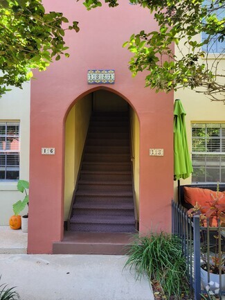 Building Photo - 1521 Catherine St