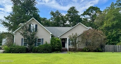 Building Photo - 442 Ridge Rd