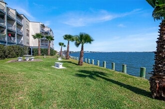 Building Photo - 4001 E NASA Pkwy