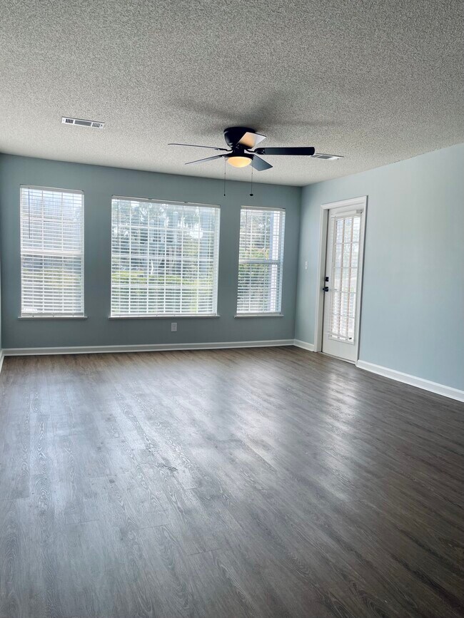 1231 Ladys Island Dr Unit 229, Port Royal, SC 29935 Condo for Rent in