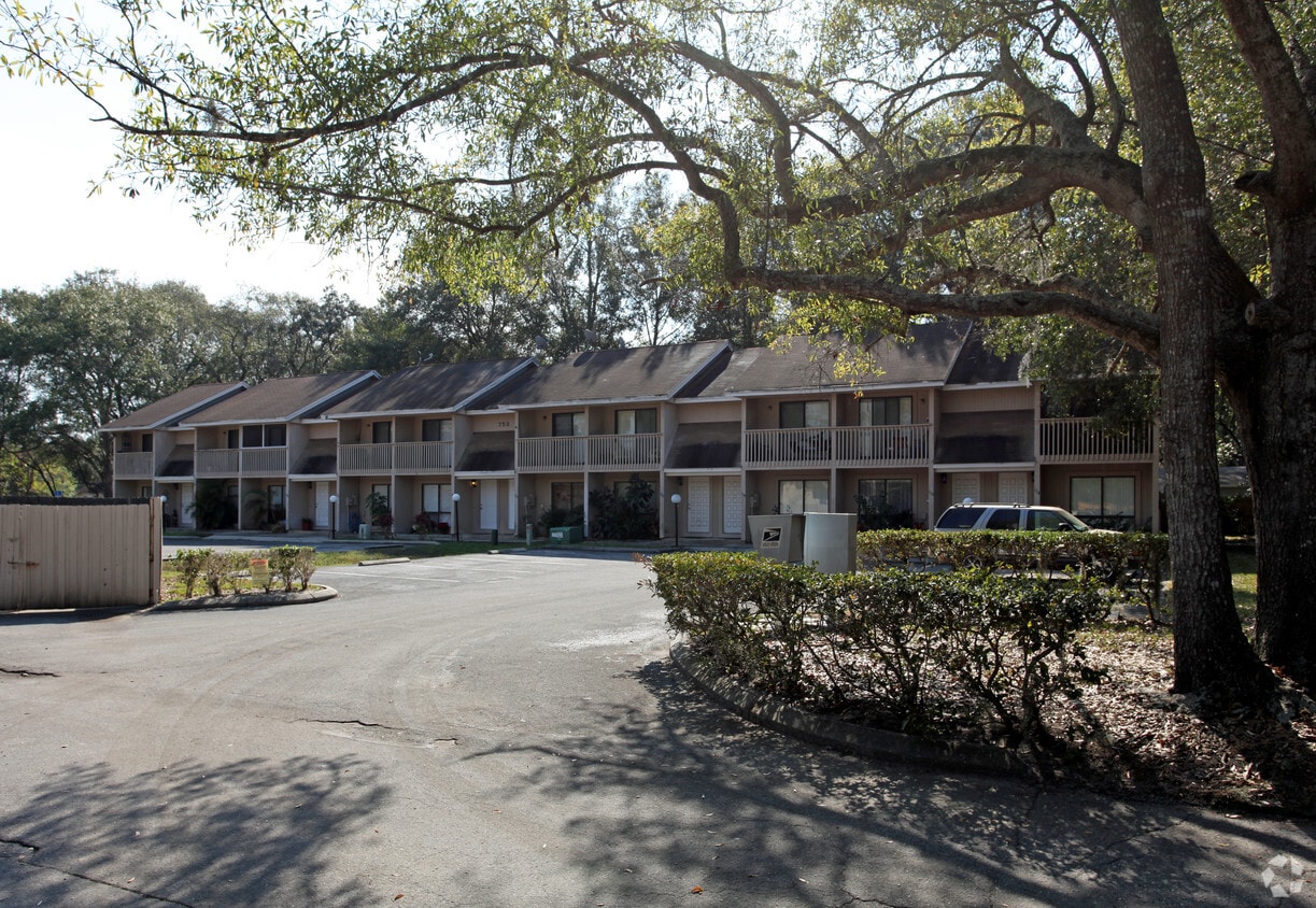 Foto del edificio - 752 Howland Ln