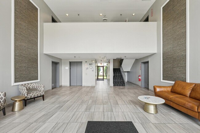 Foto del edificio - 1111 River Rd