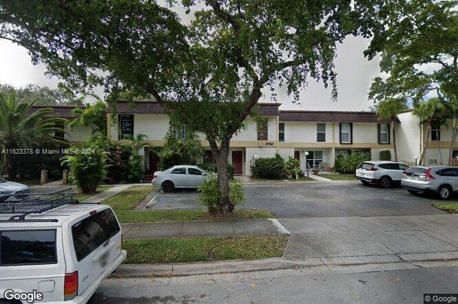Primary Photo - 2750 N 34th Ave