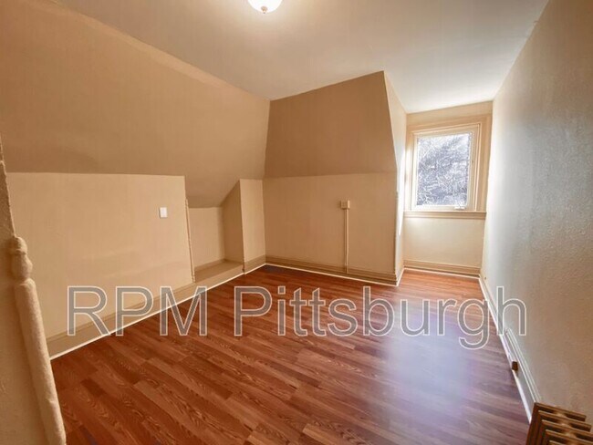 Building Photo - 1814 Montier St
