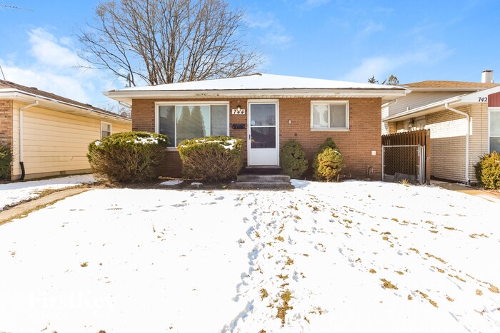 Foto principal - 744 Newell Ave