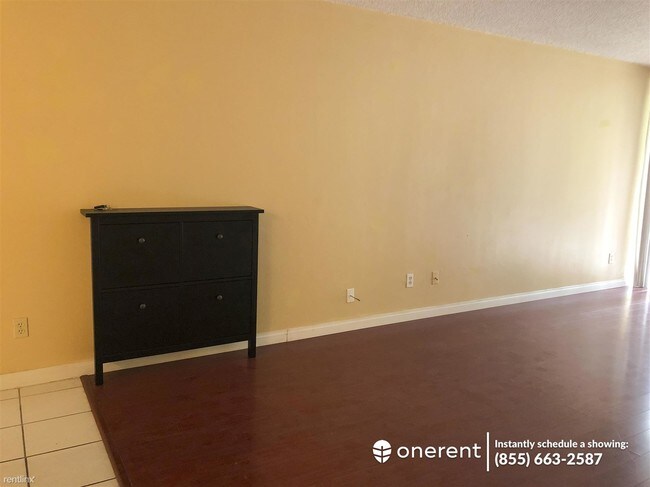 Foto del edificio - 4545 Collwood Blvd