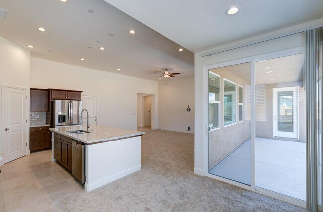 Foto del edificio - 4155 Twain Ave