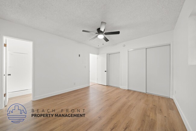 Building Photo - 2511 Voorhees Ave.