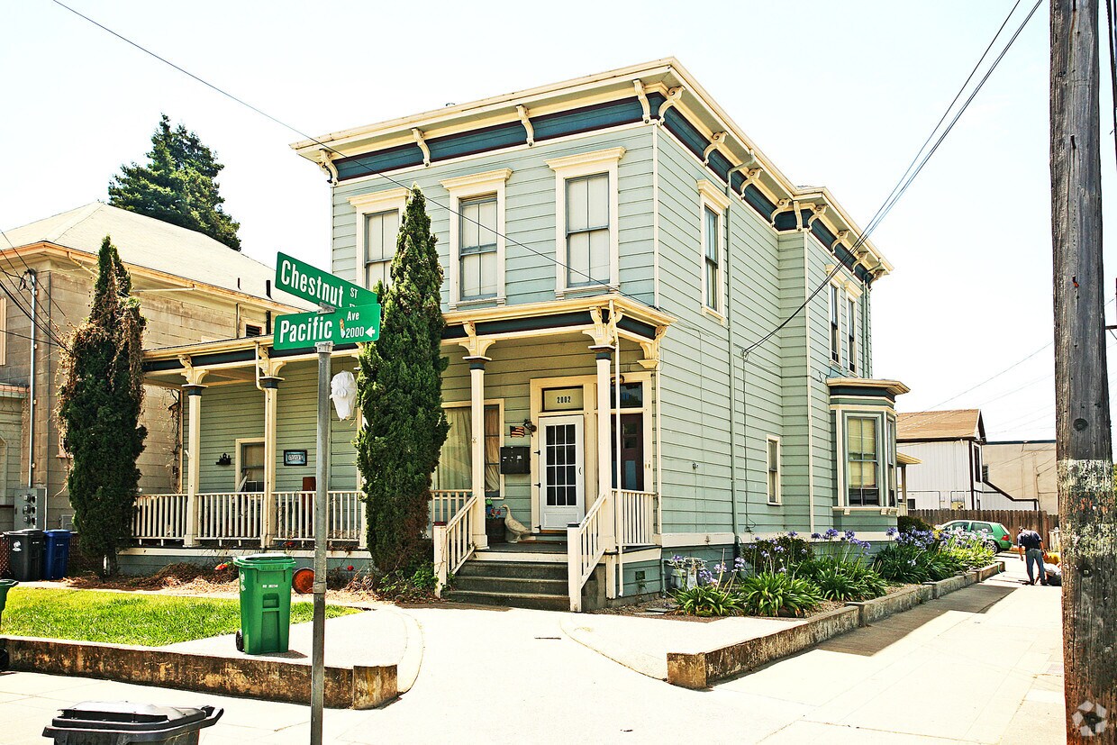 Foto del edificio - 2000-2002 Pacific Ave
