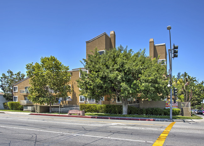 Foto del edificio - Paramount Villas