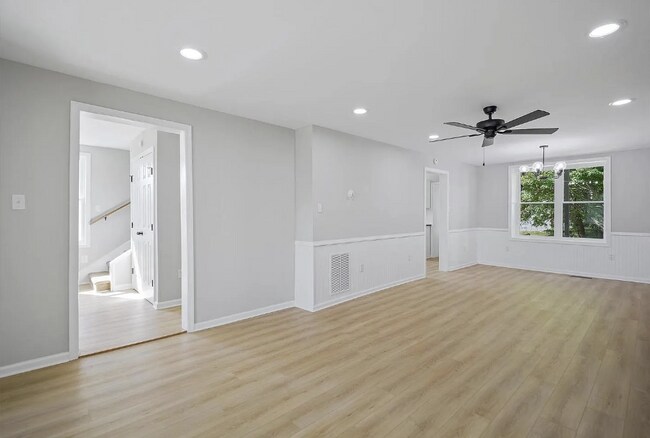 Foto del edificio - 837 Virginia Ave