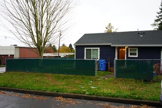 Building Photo - 1500 W St