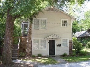 Building Photo - 230 S Gregg St