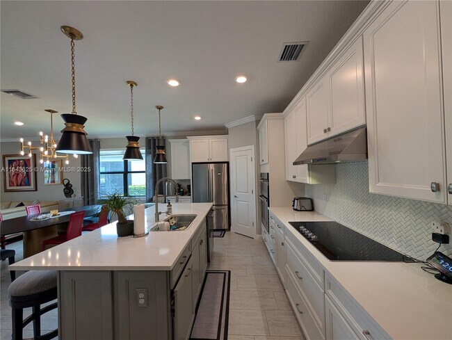 Foto del edificio - 8226 NW 79th Ave
