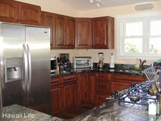 Foto del edificio - 3 br, 3.5 bath House - 5071 Opelu Road