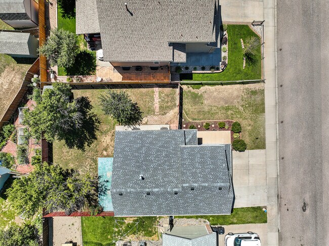 Building Photo - 2075 Hibbard Ln