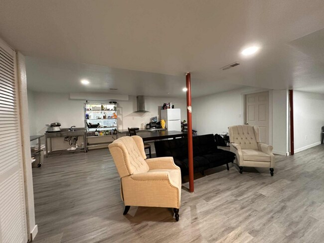 Foto del edificio - 11610 Cranston Dr