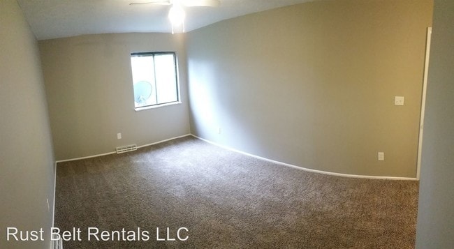 Building Photo - 2 br, 1 bath Apartment - 4910 Brookwood Rd