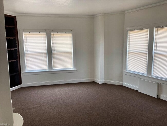 Building Photo - 15300 Waterloo Rd