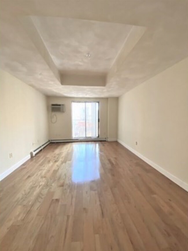 Foto del edificio - 373 Highland Ave