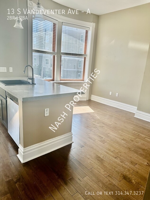 Primary Photo - $1300 - 2 Bed / 2 Bath in Central West End...