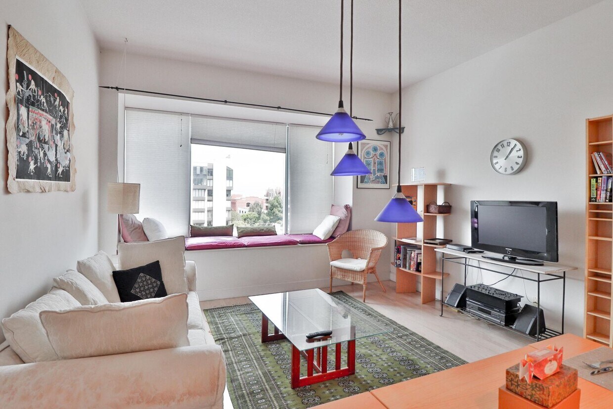 Foto principal - Spacious Jr. 1 Bedroom near Levi's Plaza |...