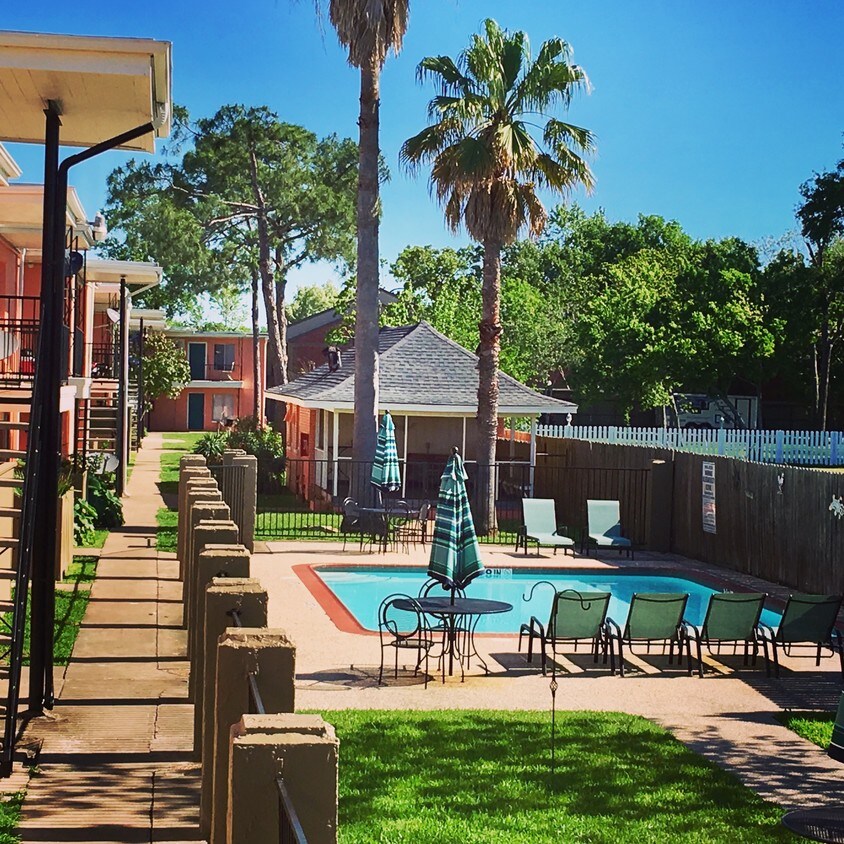 Coral Bay Apartments Seabrook, TX