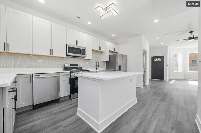 Photo - 322 S Kostner Ave Apartment