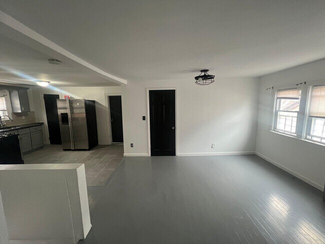 Foto del edificio - 204-15 115th Ave