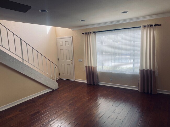 Building Photo - 25885 Trabuco Rd