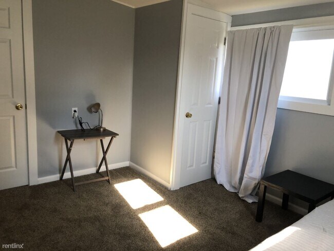 Foto del edificio - 3 br, 1 bath House - 509 S Ozark Ave