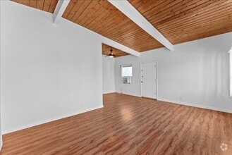 Building Photo - 6114 Cahuenga Blvd