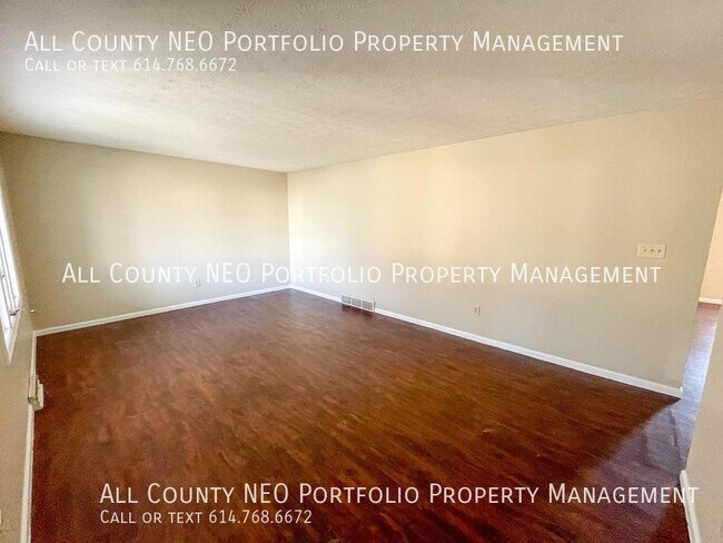 Building Photo - 6345 Birchview Dr S