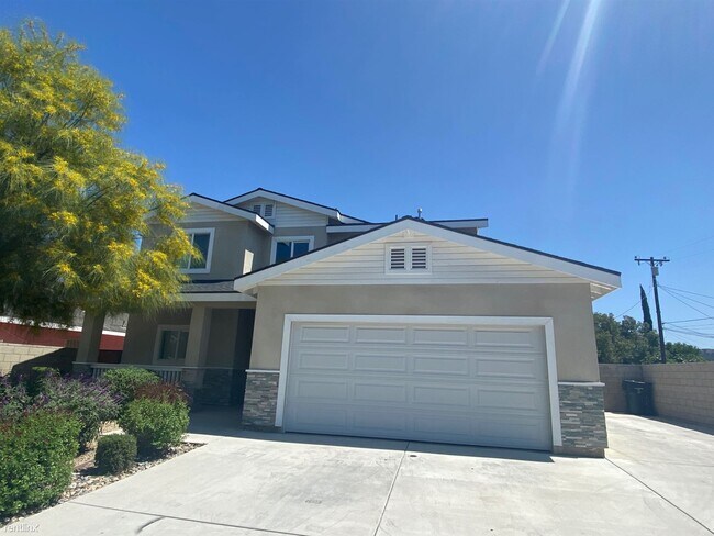Building Photo - 4 br, 3 bath House - 1518 Arroyo Avenue