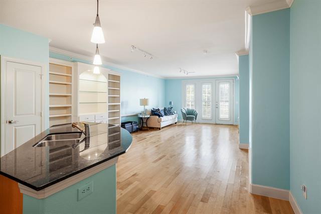 Building Photo - 3818 Holland Ave