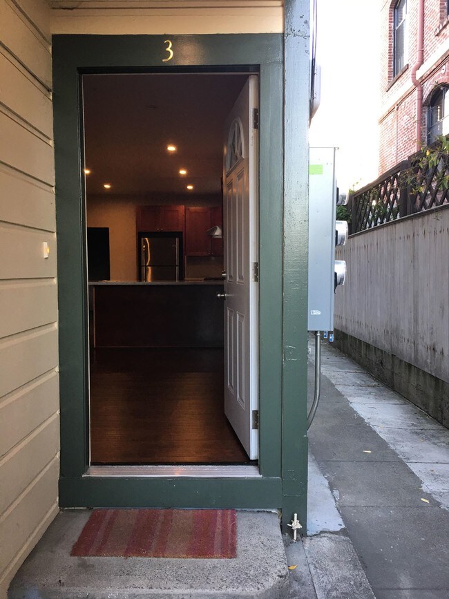 Foto del edificio - 1089 59th St