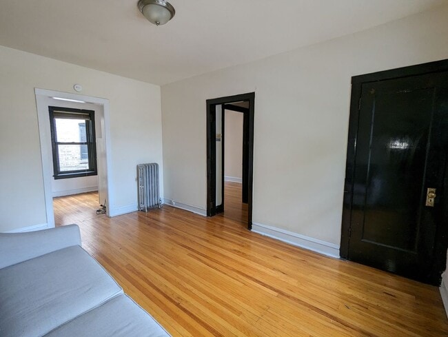 Building Photo - 2700 N Spaulding Ave