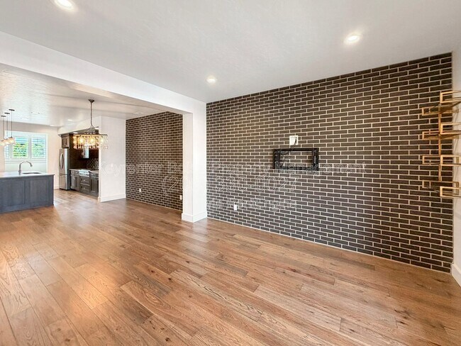 Foto del edificio - 3033 S Trailwood Way