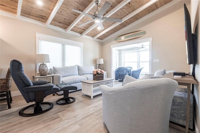 Building Photo - 6020 Midnight Pass Rd