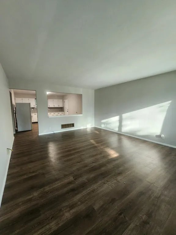 Foto del edificio - 920 S 74th St