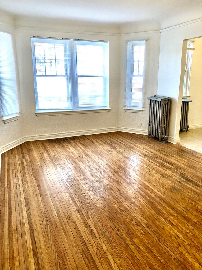 120 Glynn Ct. Apartments Detroit, MI