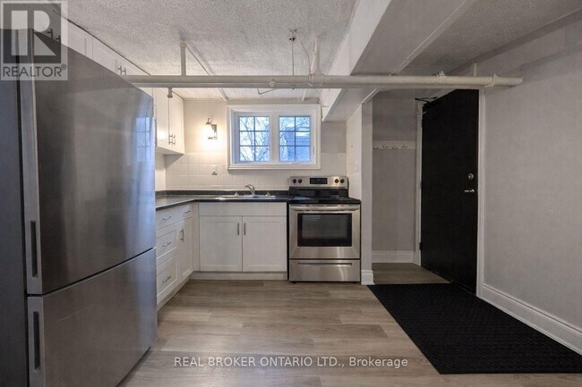 Photo du bâtiment - 480 Weller St