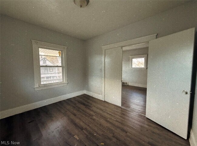 Building Photo - 12106 Forest Ave