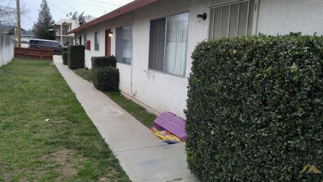 Foto del edificio - 21400 Golden Hills Blvd