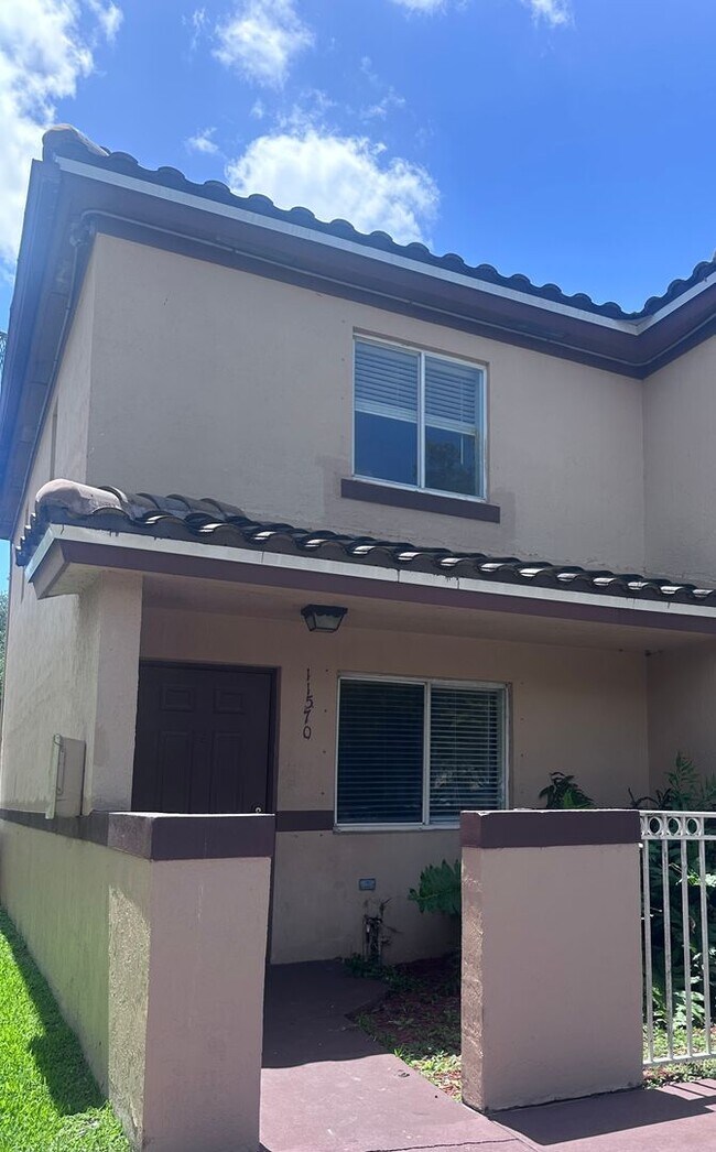 Building Photo - 11570 NW 39th St
