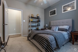2 BR, 2 BA - 1031 SF - Mirabella