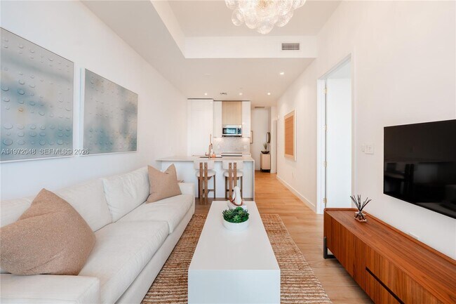 Foto del edificio - 2655 S Bayshore Dr